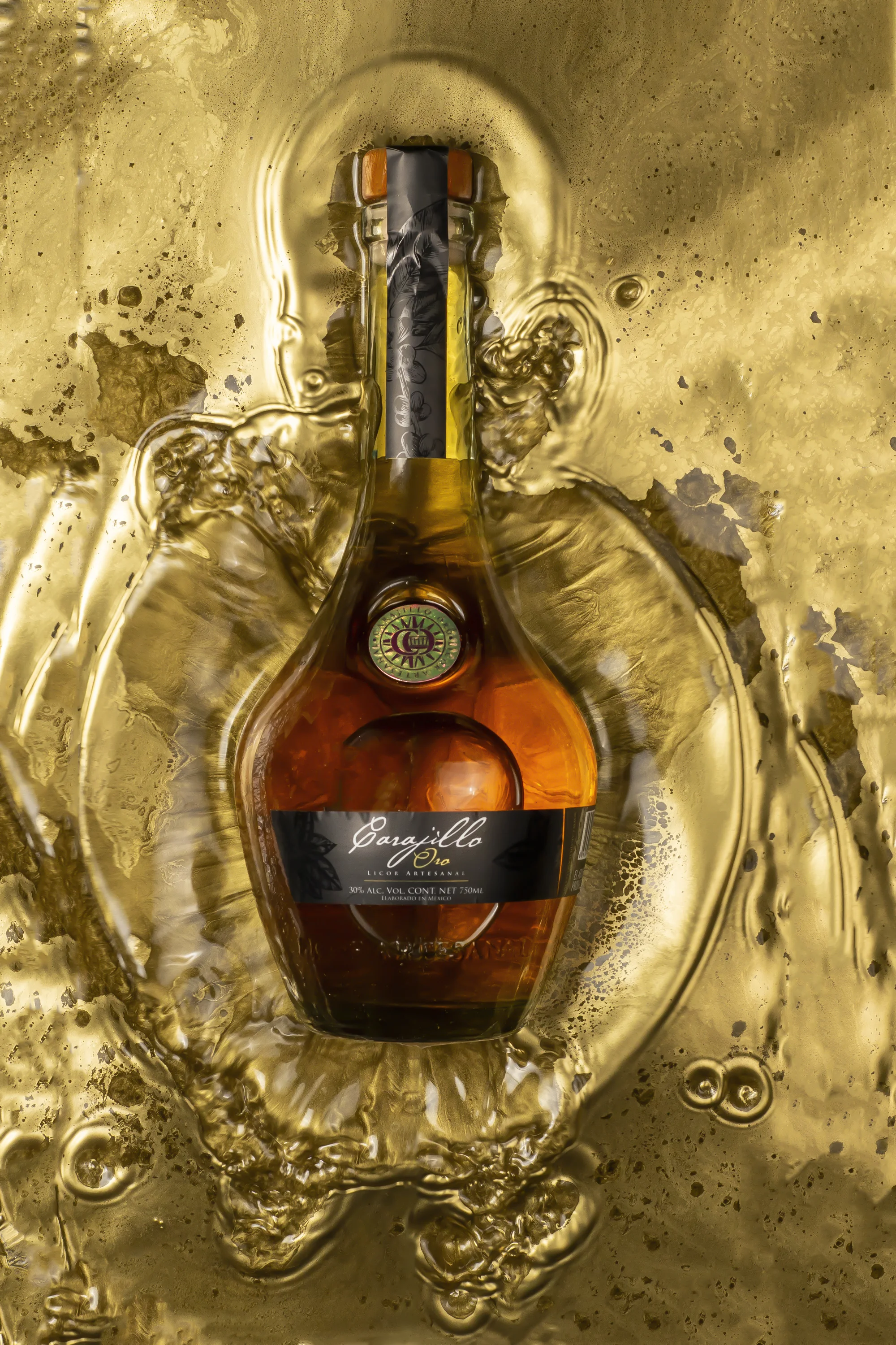 Carajillo Oro: brand identity, packaging, website, campaign, photography by CropWave Creatives, image 13