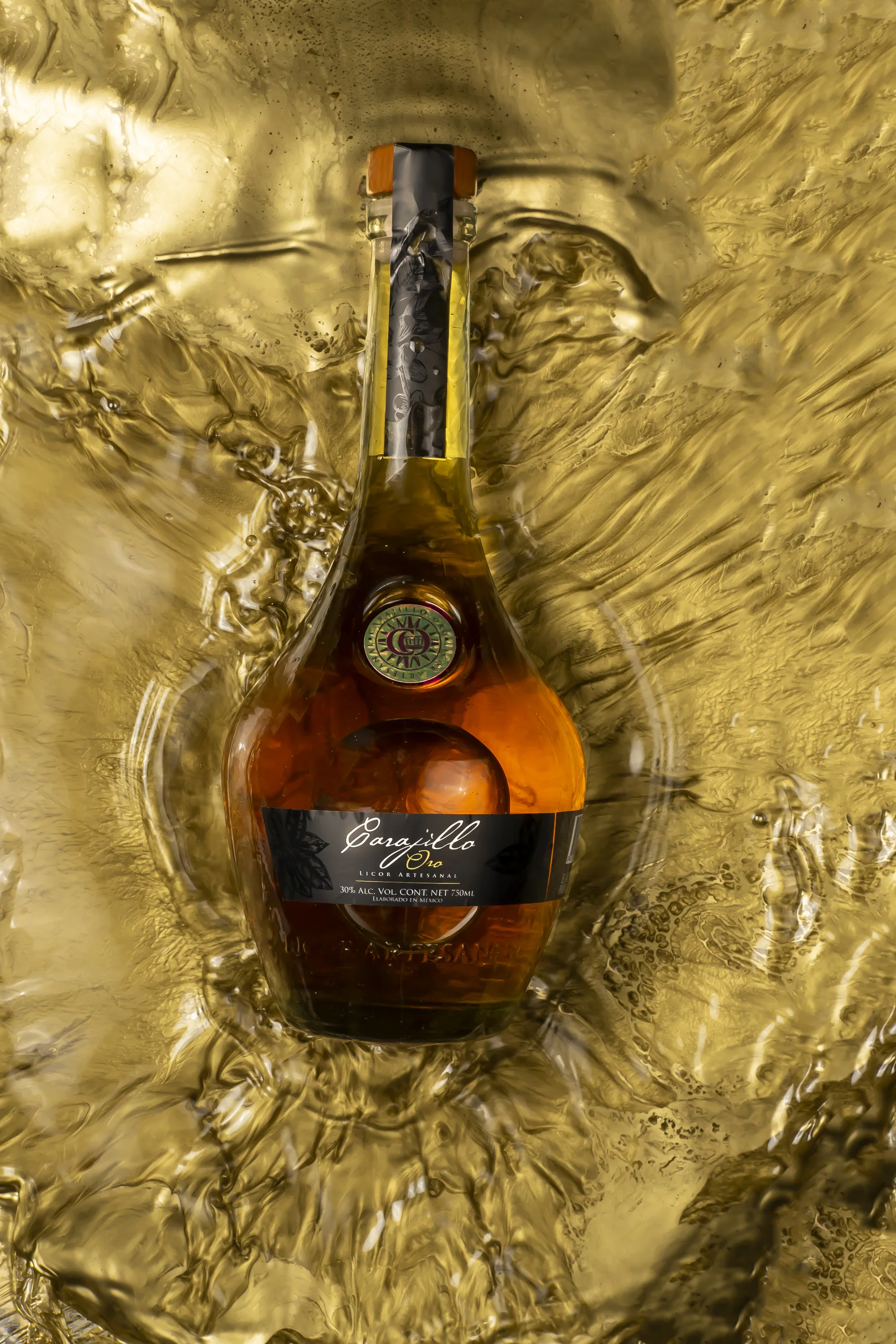 Carajillo Oro: brand identity, packaging, website, campaign, photography by CropWave Creatives, image 14