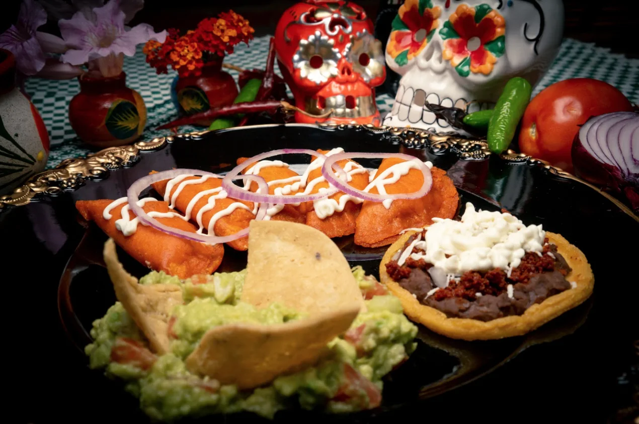 Enchiladas Supremas Potosinas: brand identity by CropWave Creatives, image 8