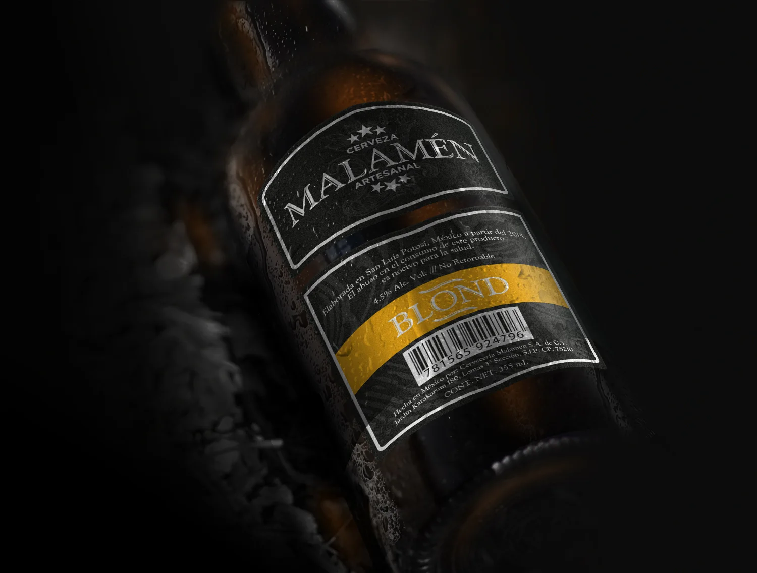 Malamén Beer: brand identity, label design by CropWave Creatives, image 4